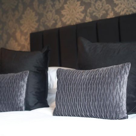 Oyo Glyn Valley Hotel Llansantffraid Llansantffraid Glyn Ceiriog Buitenkant foto